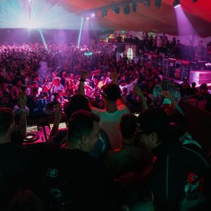 Vibe de festival, lineup excepțional – distracția începe cu Jamie Jones și Kristal Groove x The Brunch Affair